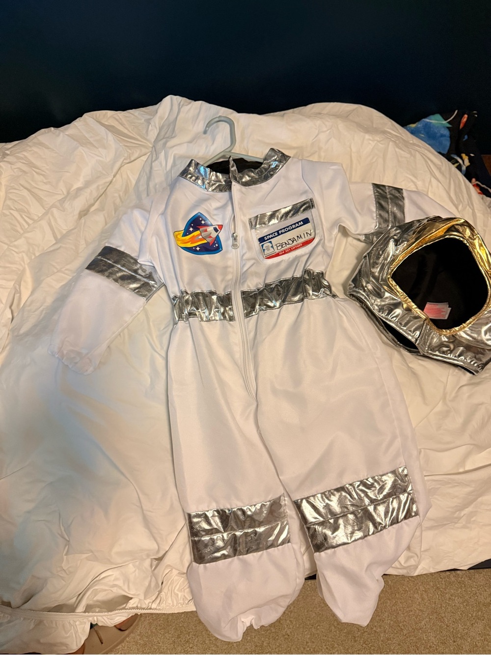 Melissa and Doug Astronaut Costume with Helmet NO GLOVES